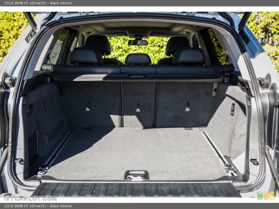 Black Interior Trunk for the 2016 BMW X5 xDrive35i #108772987