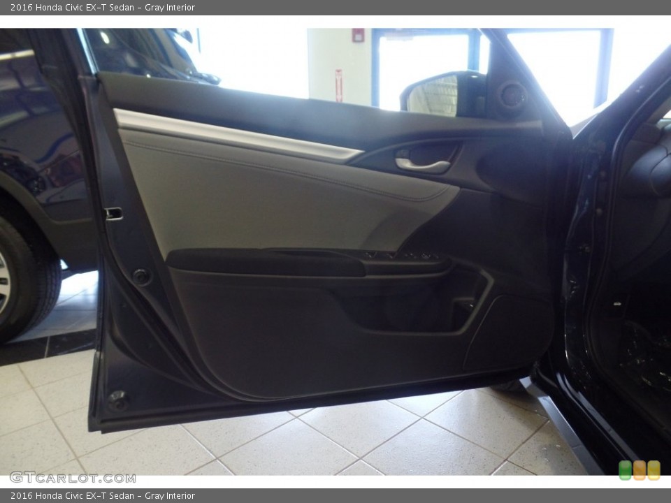 Gray Interior Door Panel for the 2016 Honda Civic EX-T Sedan #108783520