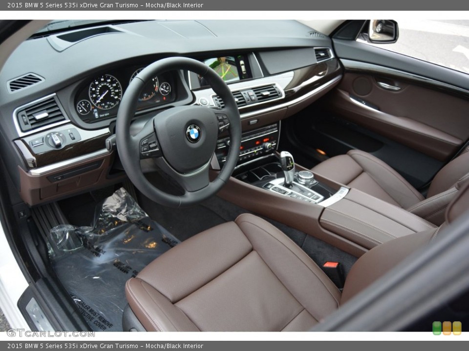 Mocha/Black 2015 BMW 5 Series Interiors