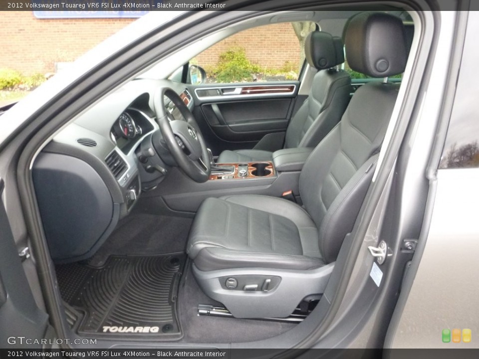 Black Anthracite Interior Photo for the 2012 Volkswagen Touareg VR6 FSI Lux 4XMotion #108806632