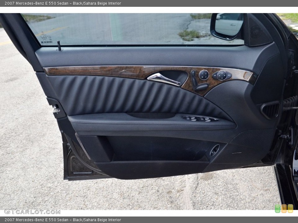 Black/Sahara Beige Interior Door Panel for the 2007 Mercedes-Benz E 550 Sedan #108849347