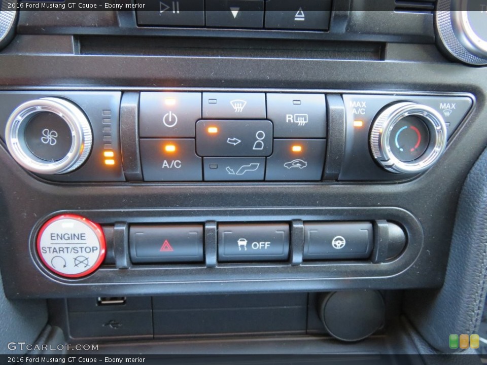 Ebony Interior Controls for the 2016 Ford Mustang GT Coupe #108874449