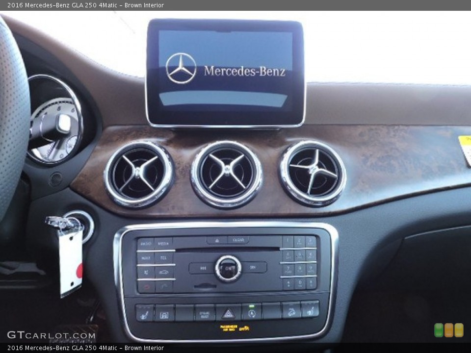 Brown Interior Controls for the 2016 Mercedes-Benz GLA 250 4Matic #108889427
