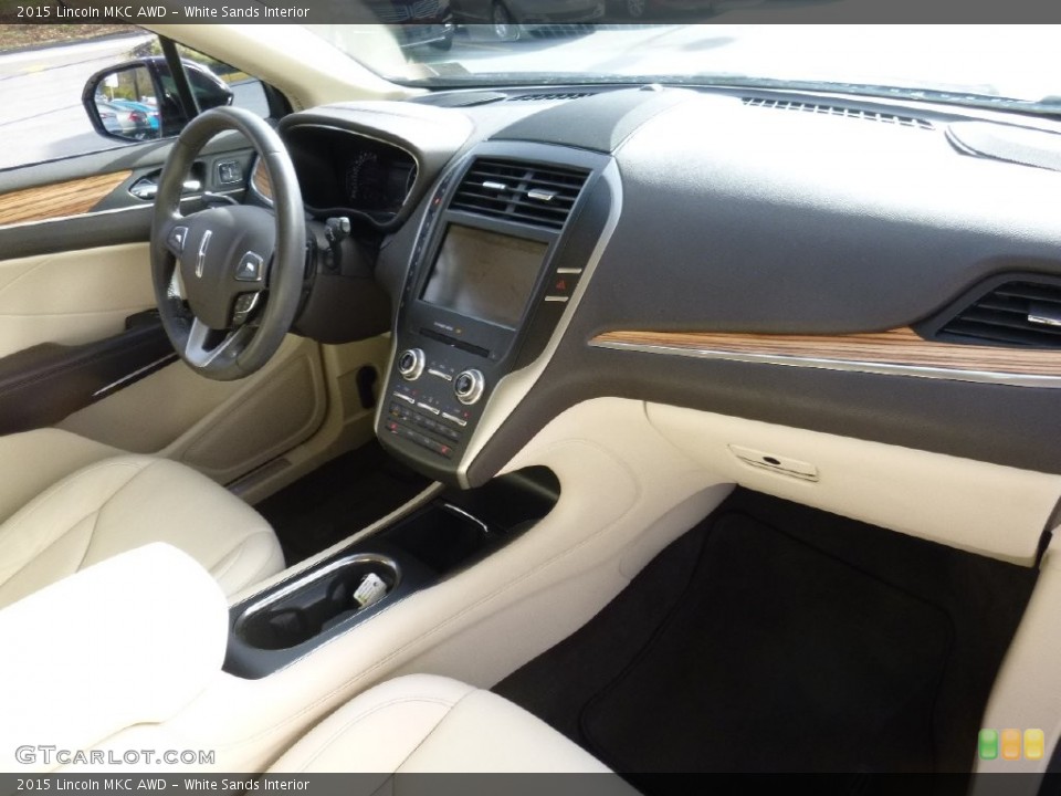 White Sands Interior Photo for the 2015 Lincoln MKC AWD #108909527