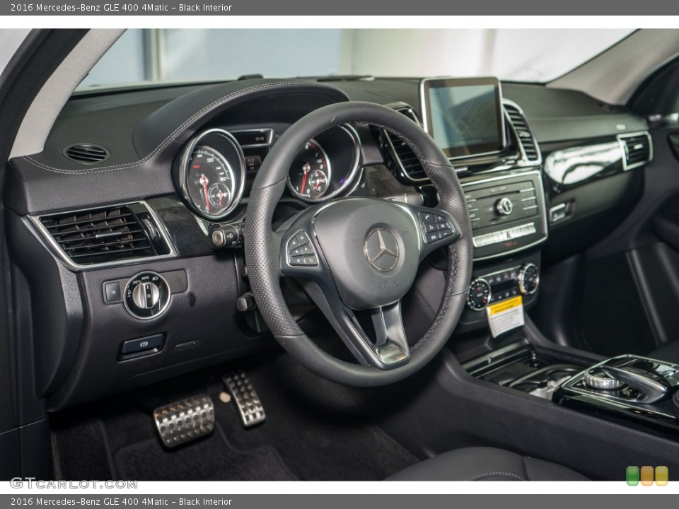 Black Interior Dashboard for the 2016 Mercedes-Benz GLE 400 4Matic #108954655
