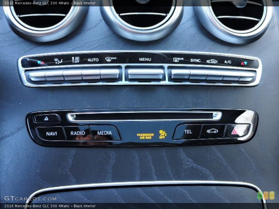 Black Interior Controls for the 2016 Mercedes-Benz GLC 300 4Matic #108975485