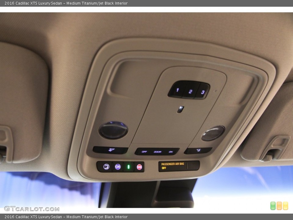 Medium Titanium/Jet Black Interior Controls for the 2016 Cadillac XTS Luxury Sedan #109061496
