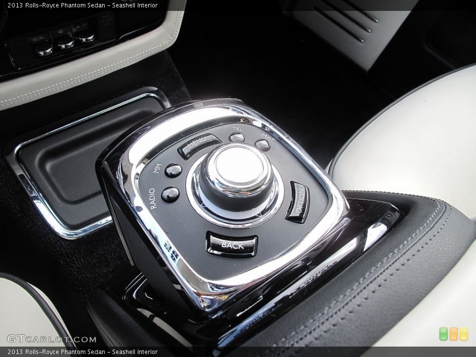 Seashell Interior Controls for the 2013 Rolls-Royce Phantom Sedan #109119647