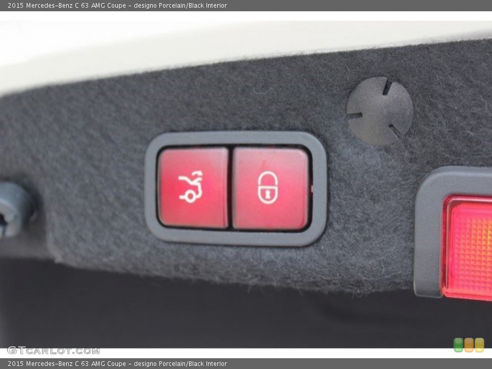 designo Porcelain/Black Interior Controls for the 2015 Mercedes-Benz C 63 AMG Coupe #109134852
