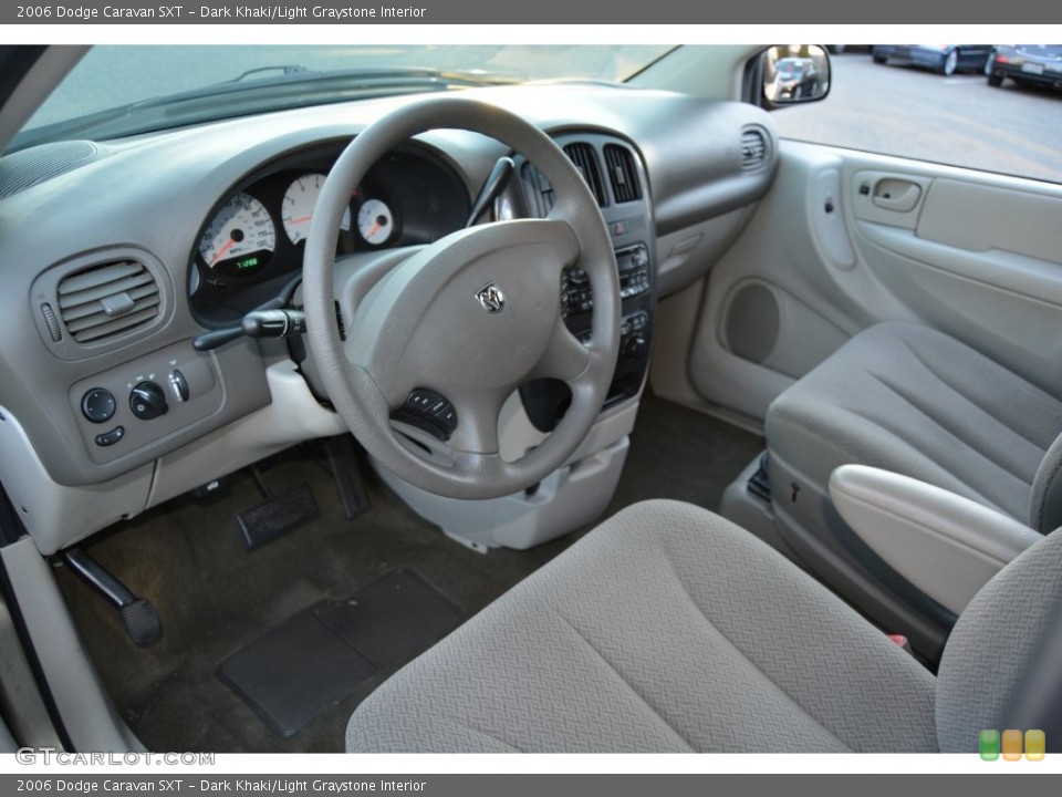 Dark Khaki/Light Graystone Interior Photo for the 2006 Dodge Caravan SXT #109153909