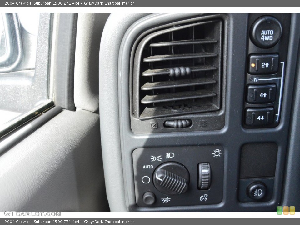Gray/Dark Charcoal Interior Controls for the 2004 Chevrolet Suburban 1500 Z71 4x4 #109169815