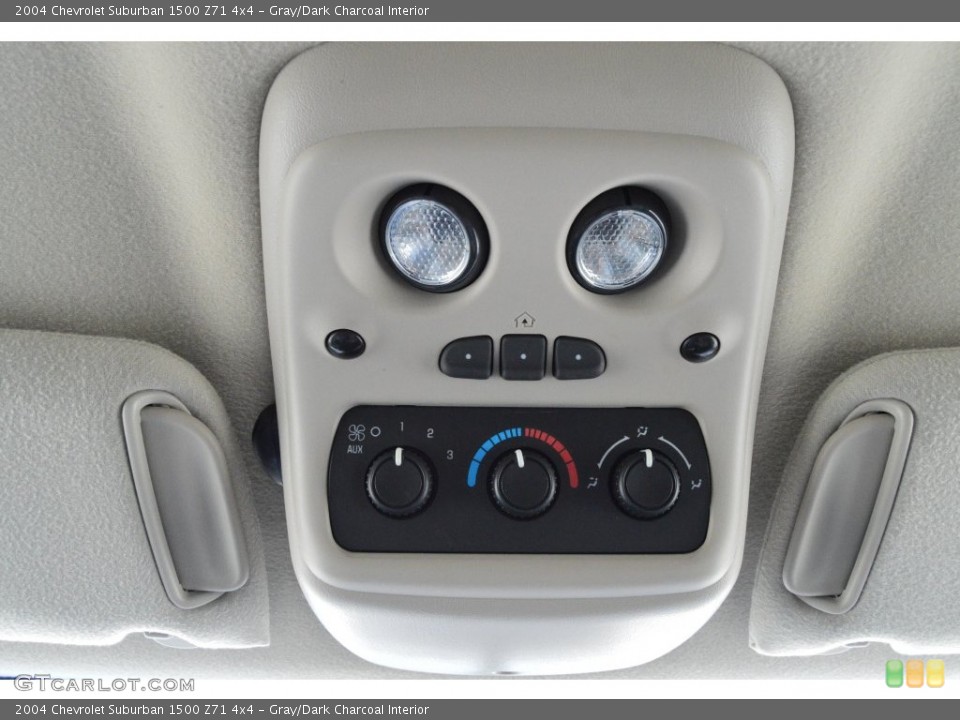 Gray/Dark Charcoal Interior Controls for the 2004 Chevrolet Suburban 1500 Z71 4x4 #109169893