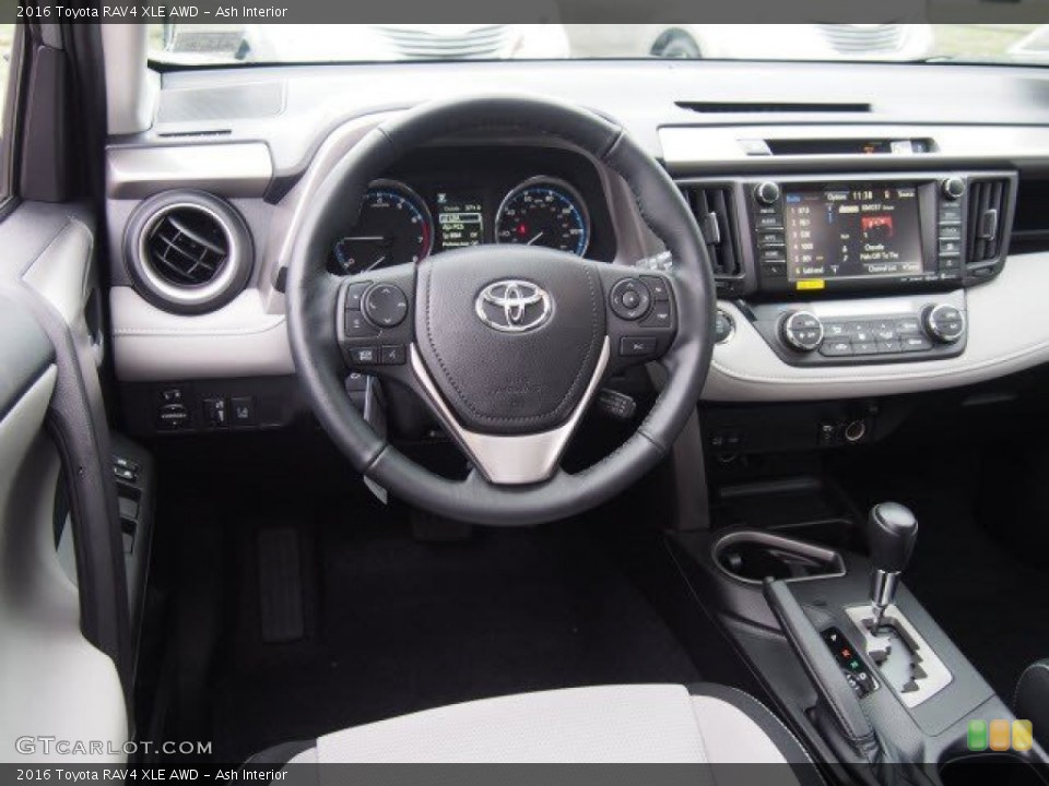 Ash Interior Photo for the 2016 Toyota RAV4 XLE AWD #109193547