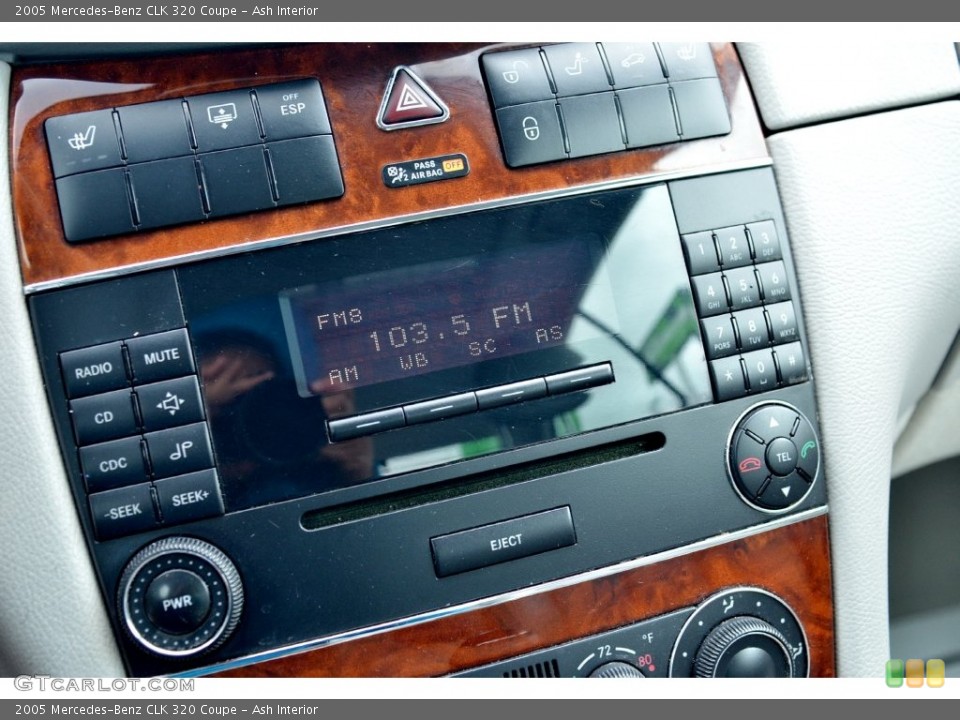 Ash Interior Controls for the 2005 Mercedes-Benz CLK 320 Coupe #109197211