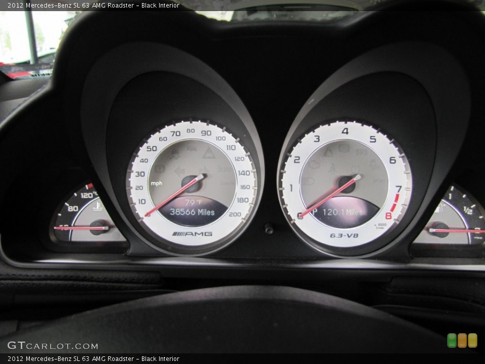 Black Interior Gauges for the 2012 Mercedes-Benz SL 63 AMG Roadster #109200958