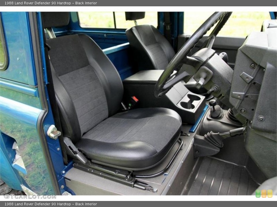 Black Interior Photo for the 1988 Land Rover Defender 90 Hardtop #109247685