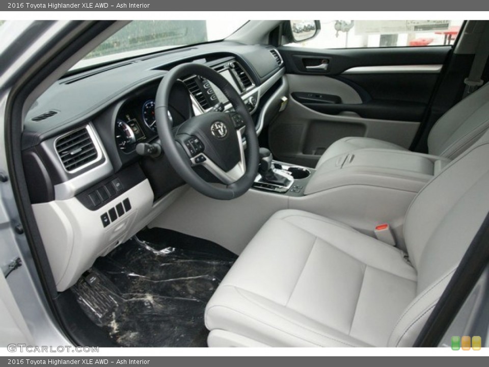 Ash Interior Prime Interior for the 2016 Toyota Highlander XLE AWD #109307783