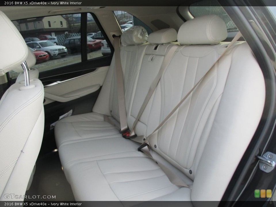 Ivory White Interior Rear Seat for the 2016 BMW X5 xDrive40e #109344158