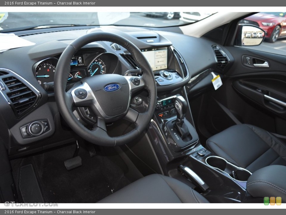 Charcoal Black Interior Photo for the 2016 Ford Escape Titanium #109364402