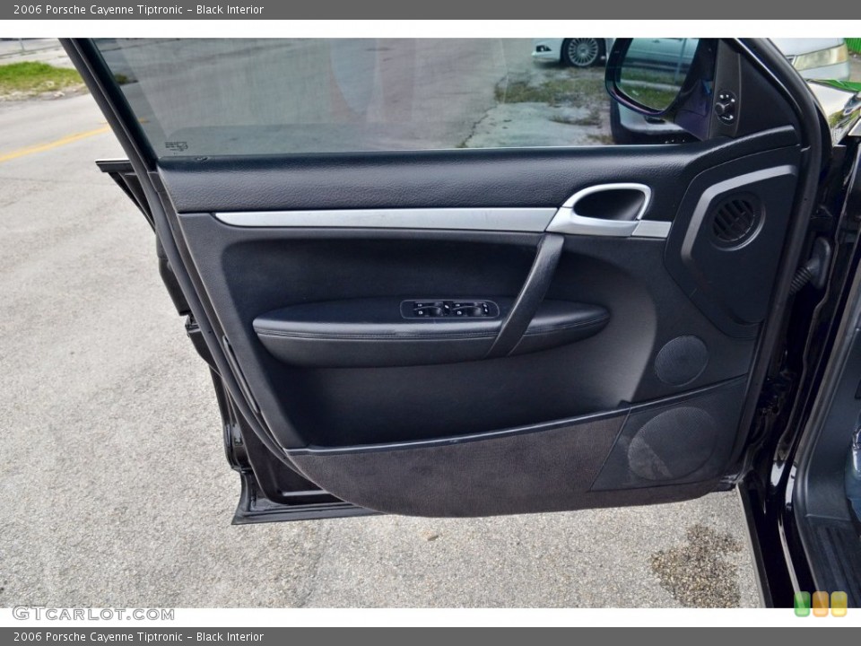 Black Interior Door Panel for the 2006 Porsche Cayenne Tiptronic #109366136
