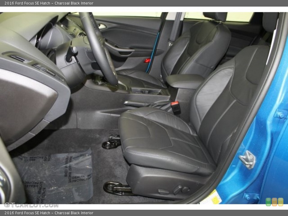 Charcoal Black Interior Front Seat for the 2016 Ford Focus SE Hatch #109480098