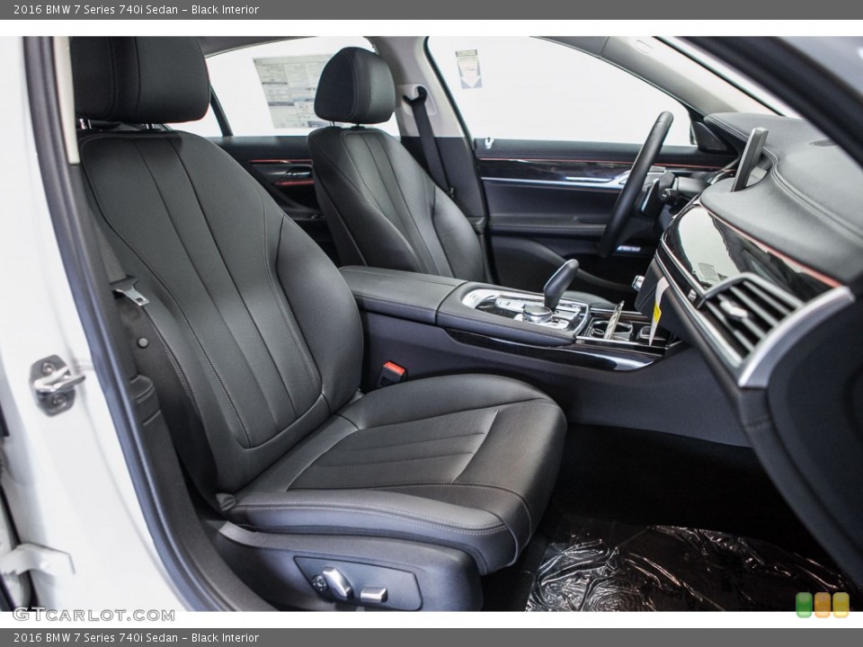 Black Interior Front Seat for the 2016 BMW 7 Series 740i Sedan #109481577