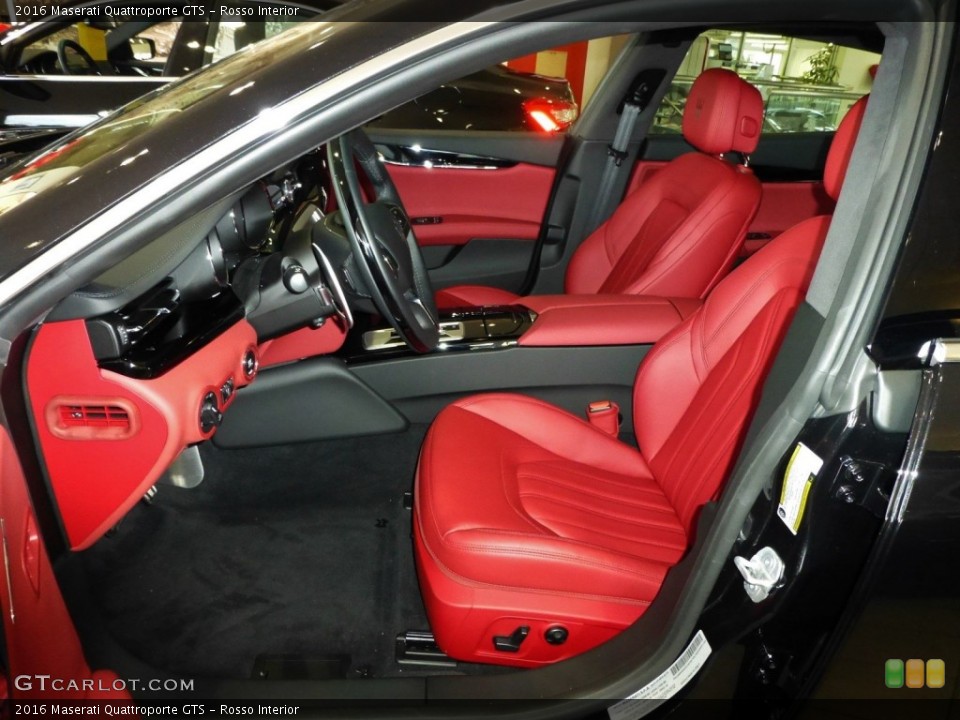 Rosso 2016 Maserati Quattroporte Interiors