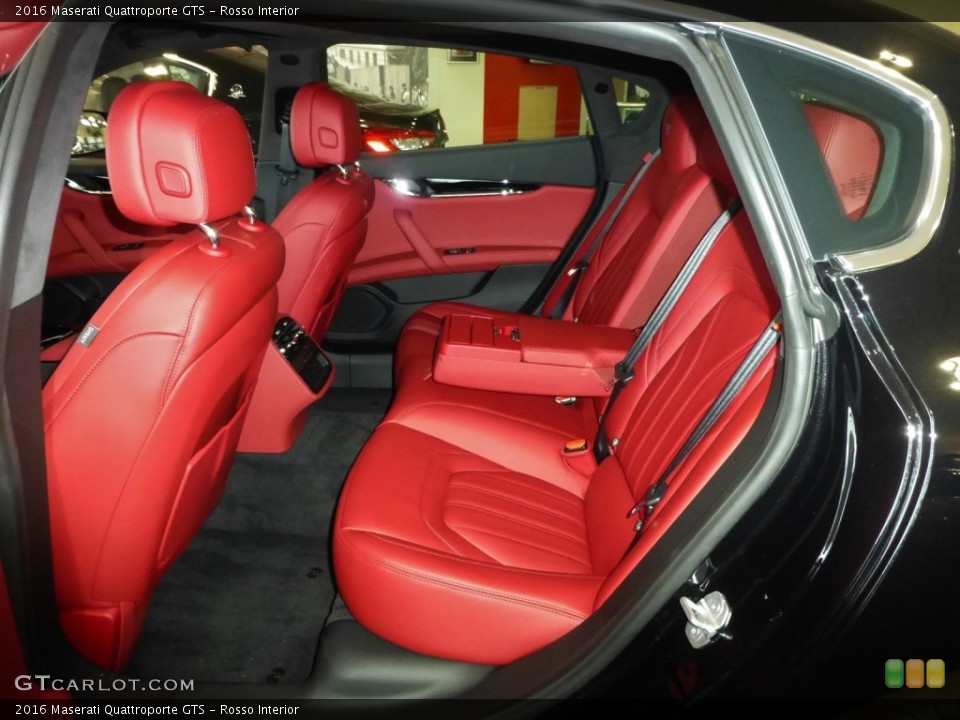 Rosso Interior Rear Seat for the 2016 Maserati Quattroporte GTS #109541163