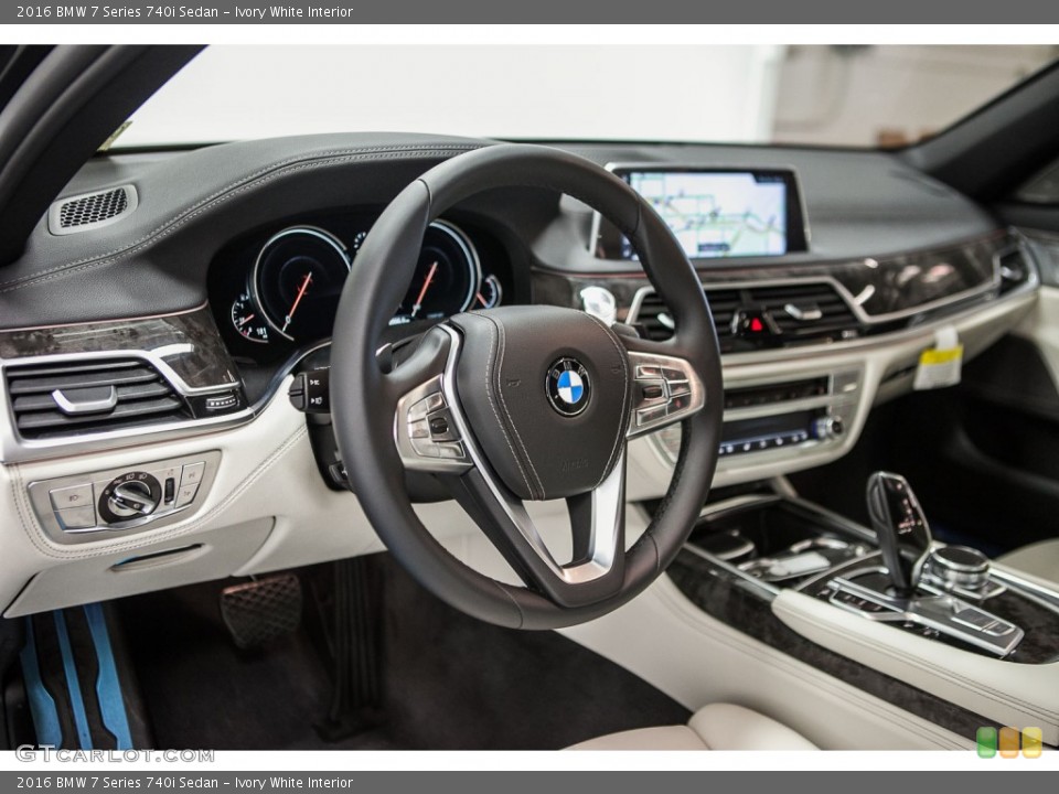 Ivory White Interior Photo for the 2016 BMW 7 Series 740i Sedan #109554542