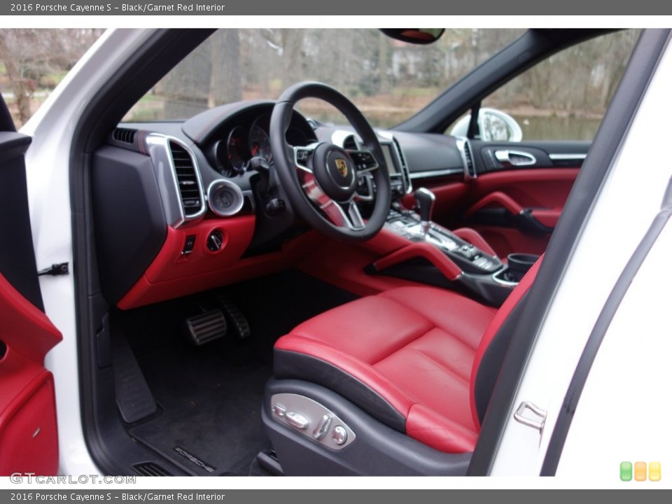 Black/Garnet Red Interior Prime Interior for the 2016 Porsche Cayenne S #109574220