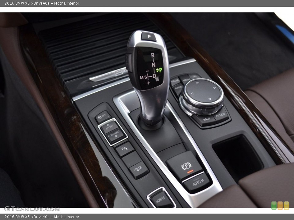 Mocha Interior Transmission for the 2016 BMW X5 xDrive40e #109586447