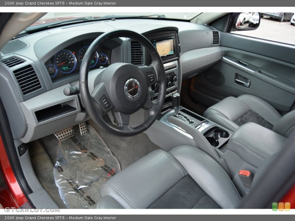 Medium Slate Gray Interior Photo for the 2006 Jeep Grand Cherokee SRT8 #109672559