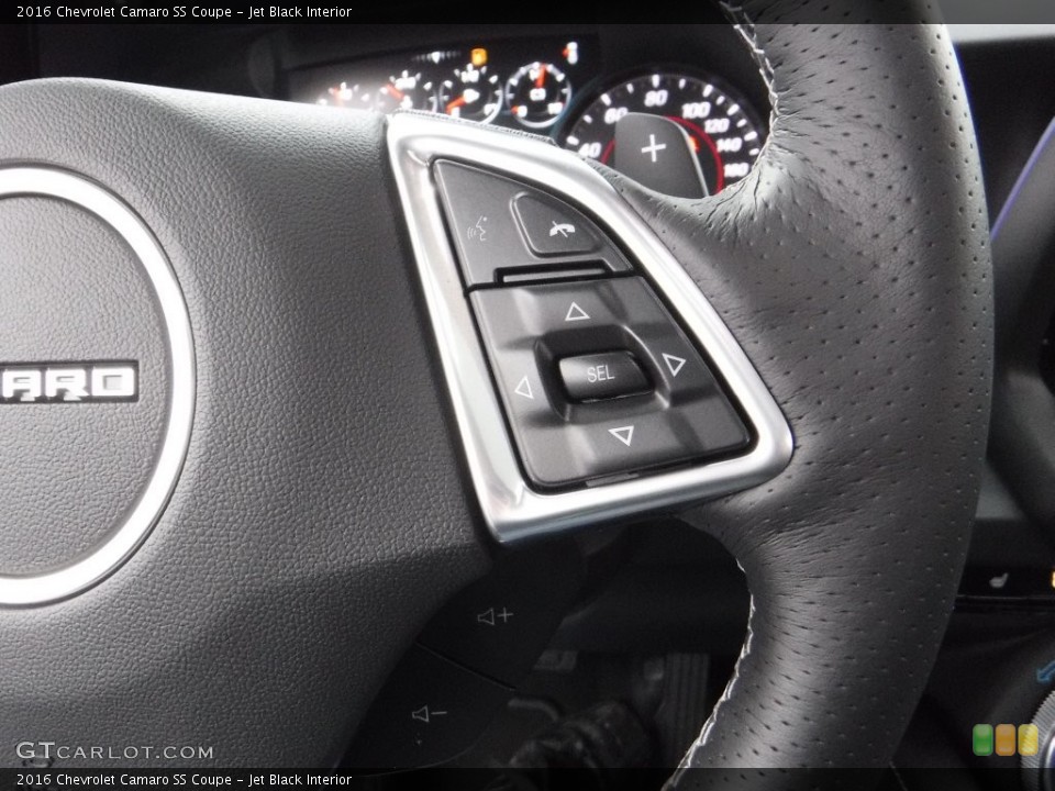 Jet Black Interior Controls For The 2016 Chevrolet Camaro Ss