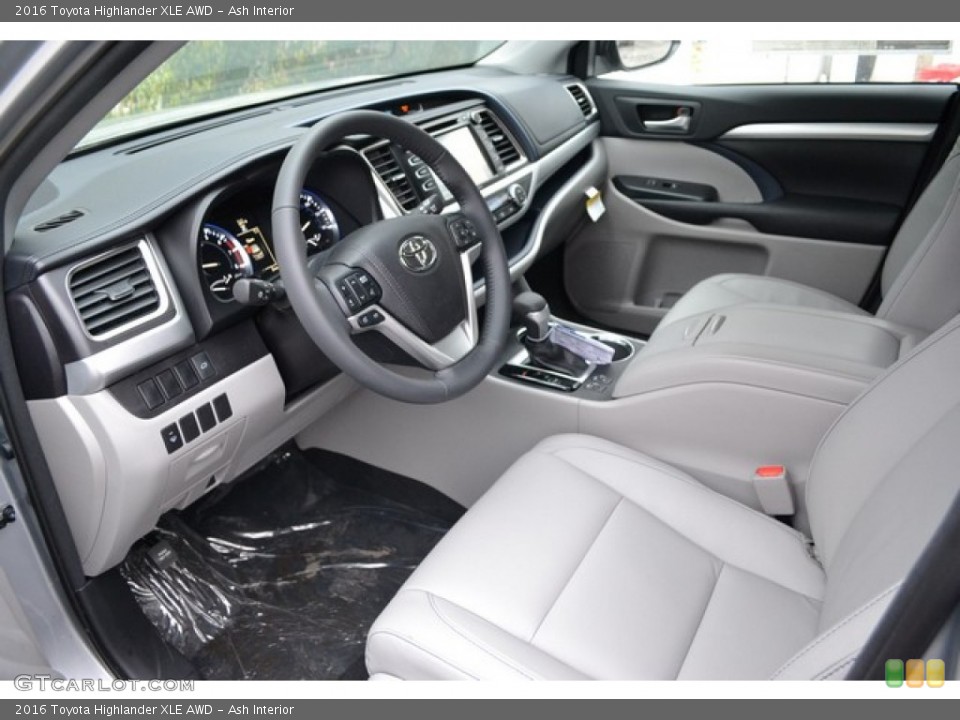 Ash Interior Prime Interior for the 2016 Toyota Highlander XLE AWD #109913283