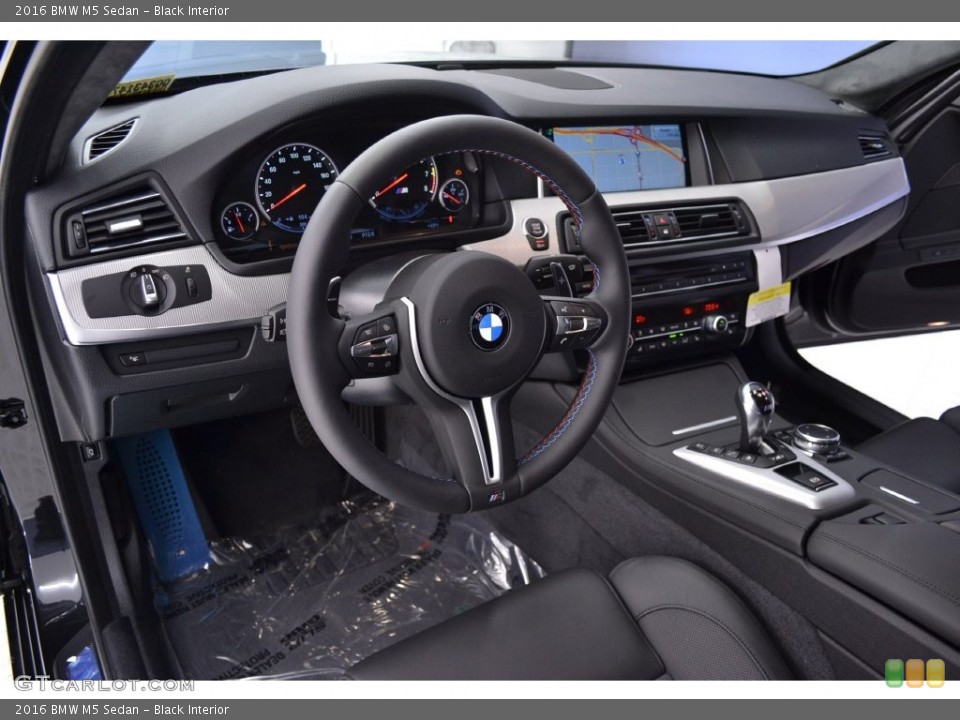 Black 2016 BMW M5 Interiors