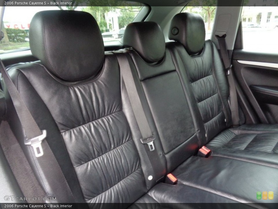 Black Interior Rear Seat for the 2006 Porsche Cayenne S #110482634