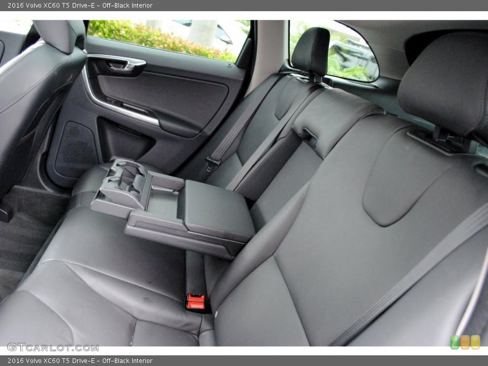 Off-Black Interior Rear Seat for the 2016 Volvo XC60 T5 Drive-E #110611183