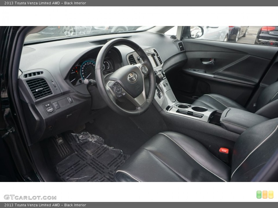Black Interior Photo for the 2013 Toyota Venza Limited AWD #110648150