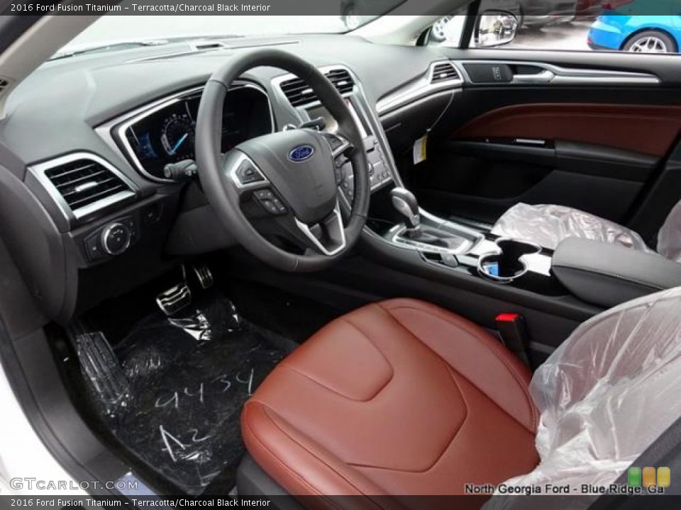 Terracotta/Charcoal Black 2016 Ford Fusion Interiors