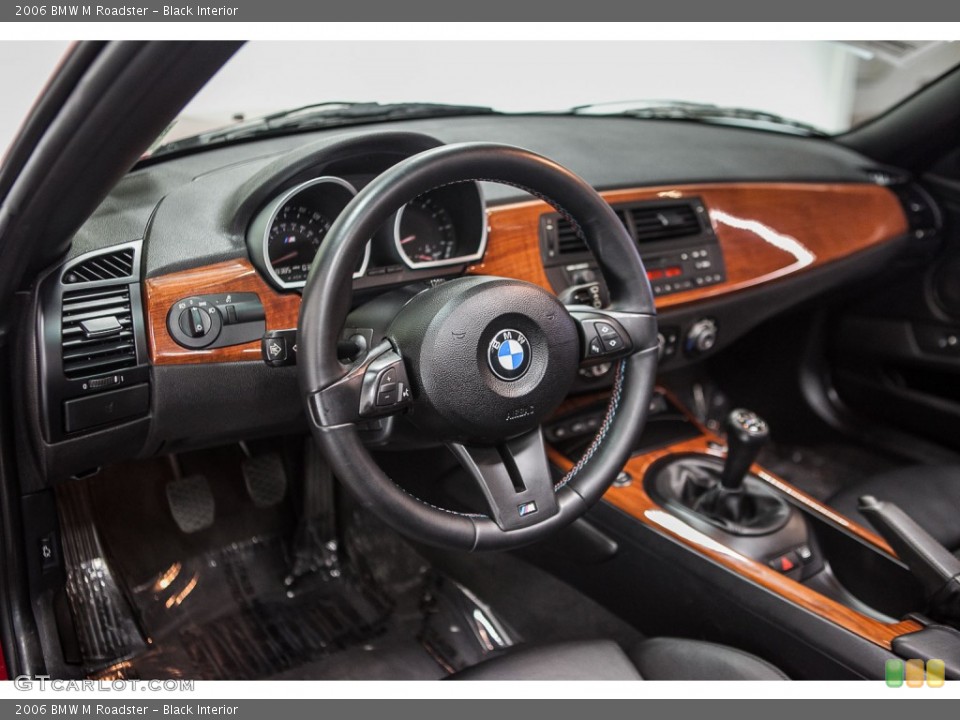 Black Interior Dashboard for the 2006 BMW M Roadster #110794304