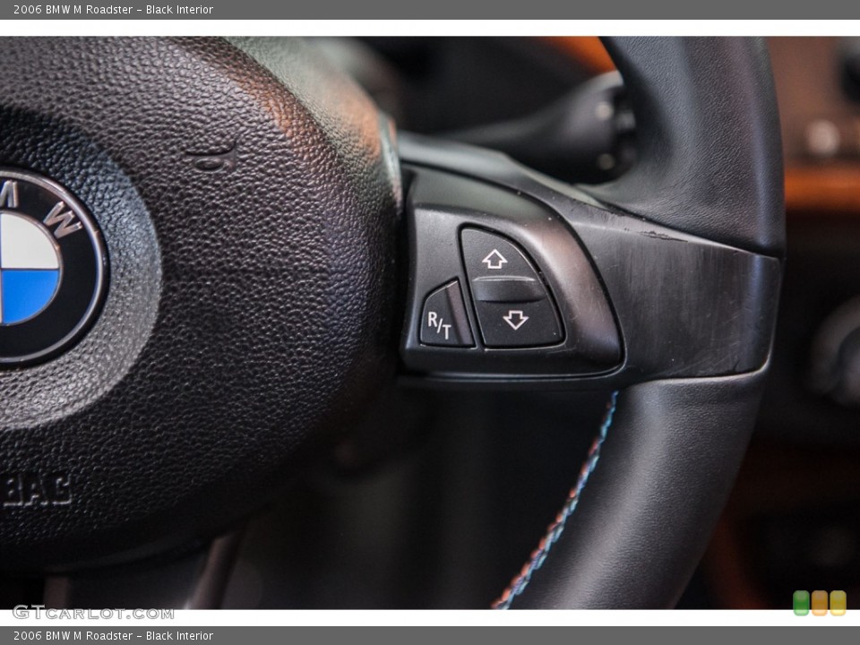 Black Interior Controls for the 2006 BMW M Roadster #110794606