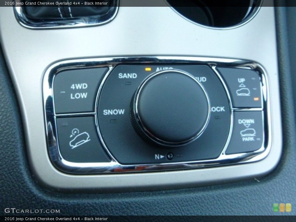 Black Interior Controls for the 2016 Jeep Grand Cherokee Overland 4x4 #110905084