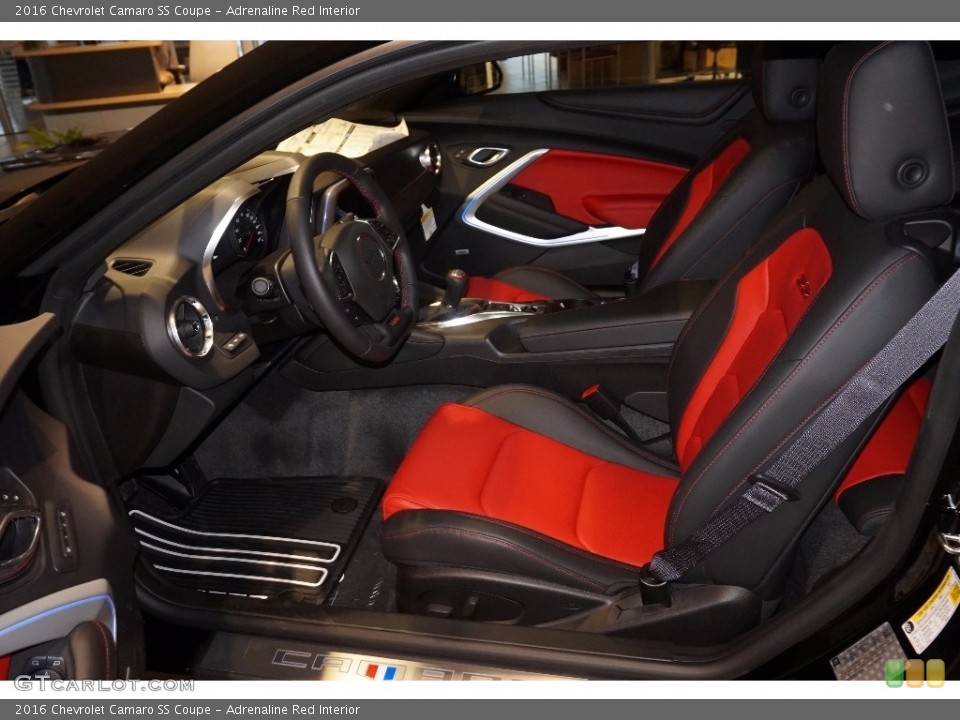 Adrenaline Red Interior Photo for the 2016 Chevrolet Camaro SS Coupe #110910718