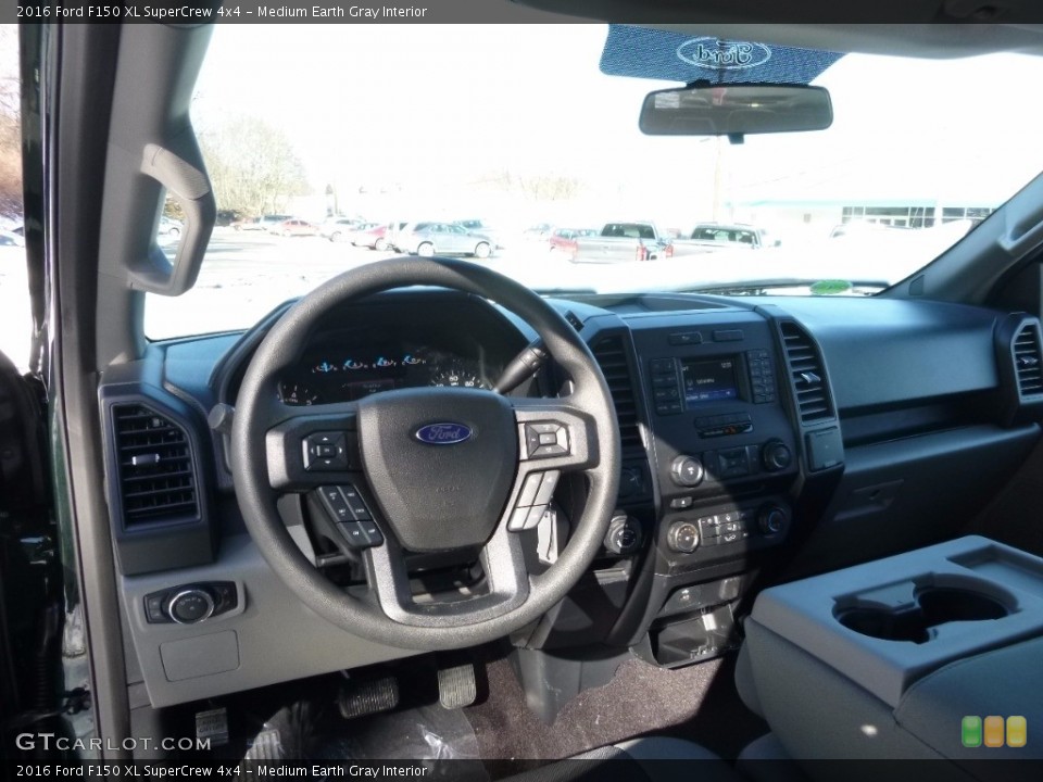 Medium Earth Gray Interior Dashboard for the 2016 Ford F150 XL SuperCrew 4x4 #110954365