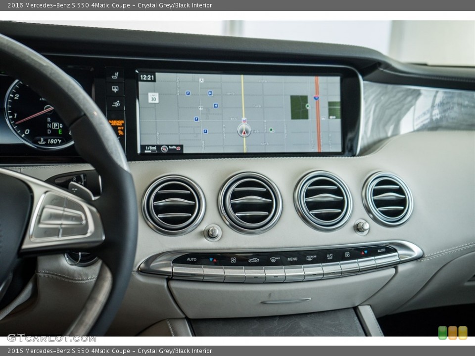 Crystal Grey/Black Interior Controls for the 2016 Mercedes-Benz S 550 4Matic Coupe #111069857