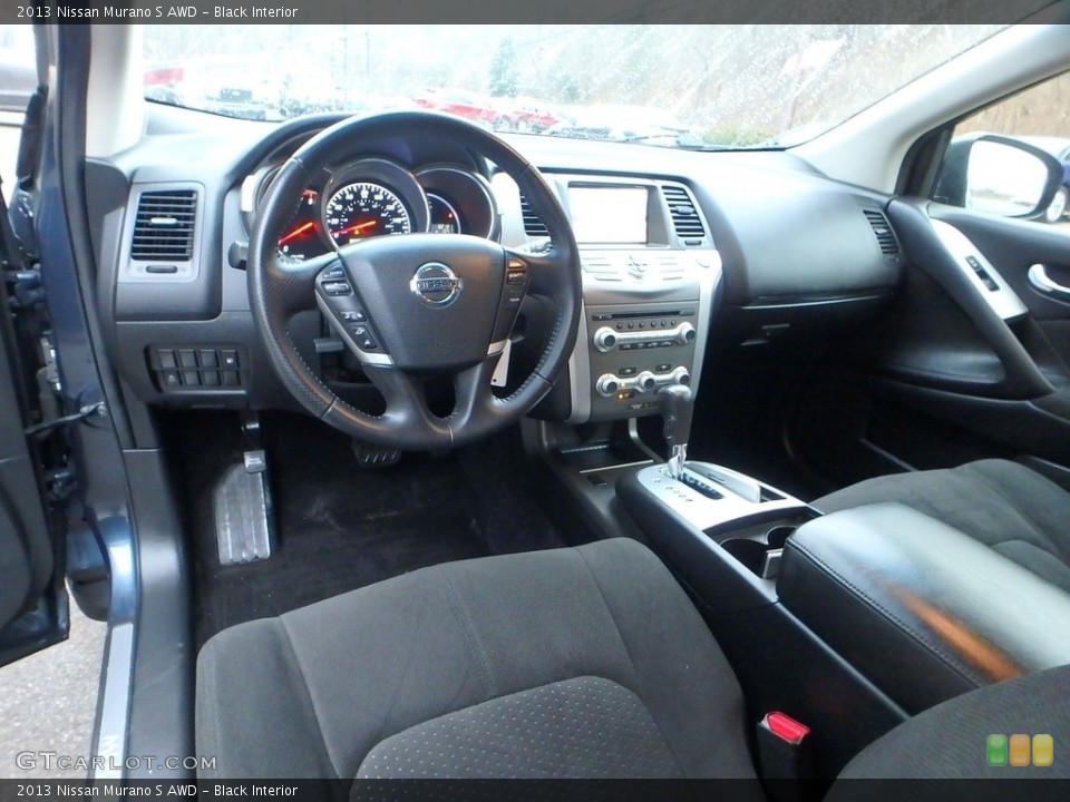 Black Interior Photo for the 2013 Nissan Murano S AWD #111136055