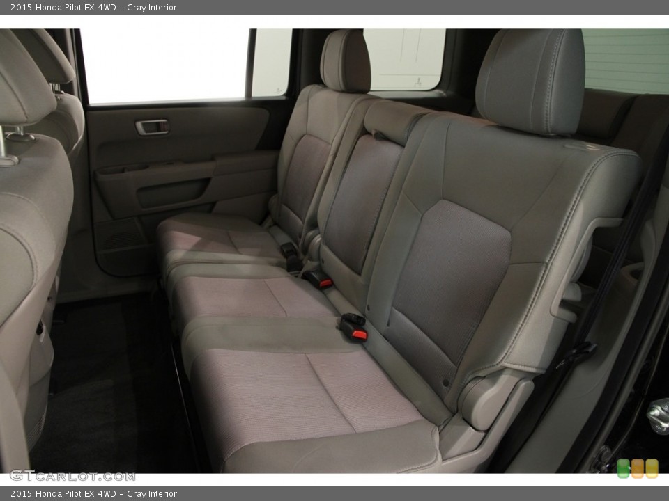 Gray Interior Rear Seat for the 2015 Honda Pilot EX 4WD #111178819