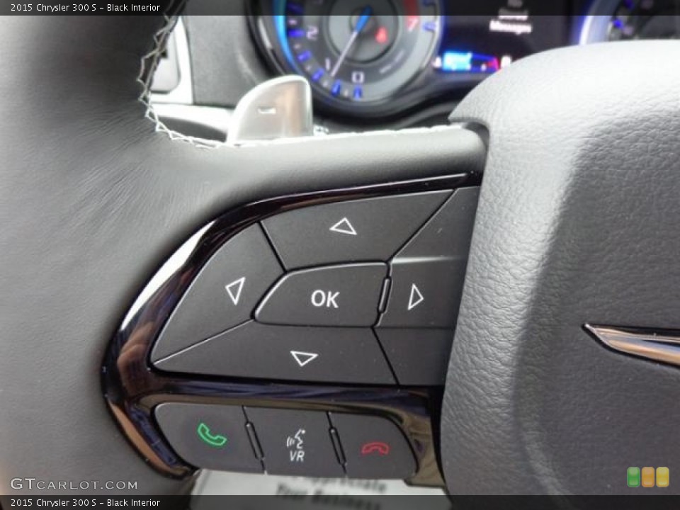 Black Interior Controls for the 2015 Chrysler 300 S #111229589