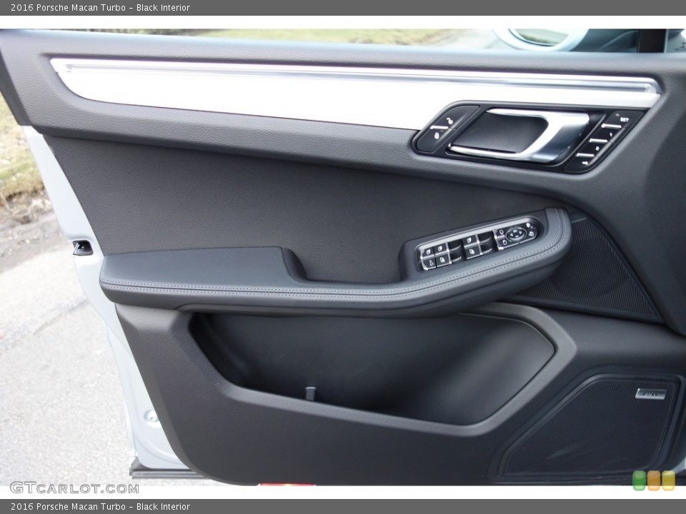 Black Interior Door Panel for the 2016 Porsche Macan Turbo #111283312
