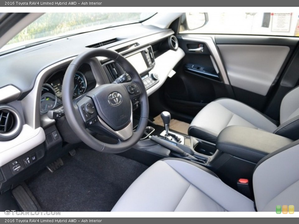 Ash 2016 Toyota RAV4 Interiors